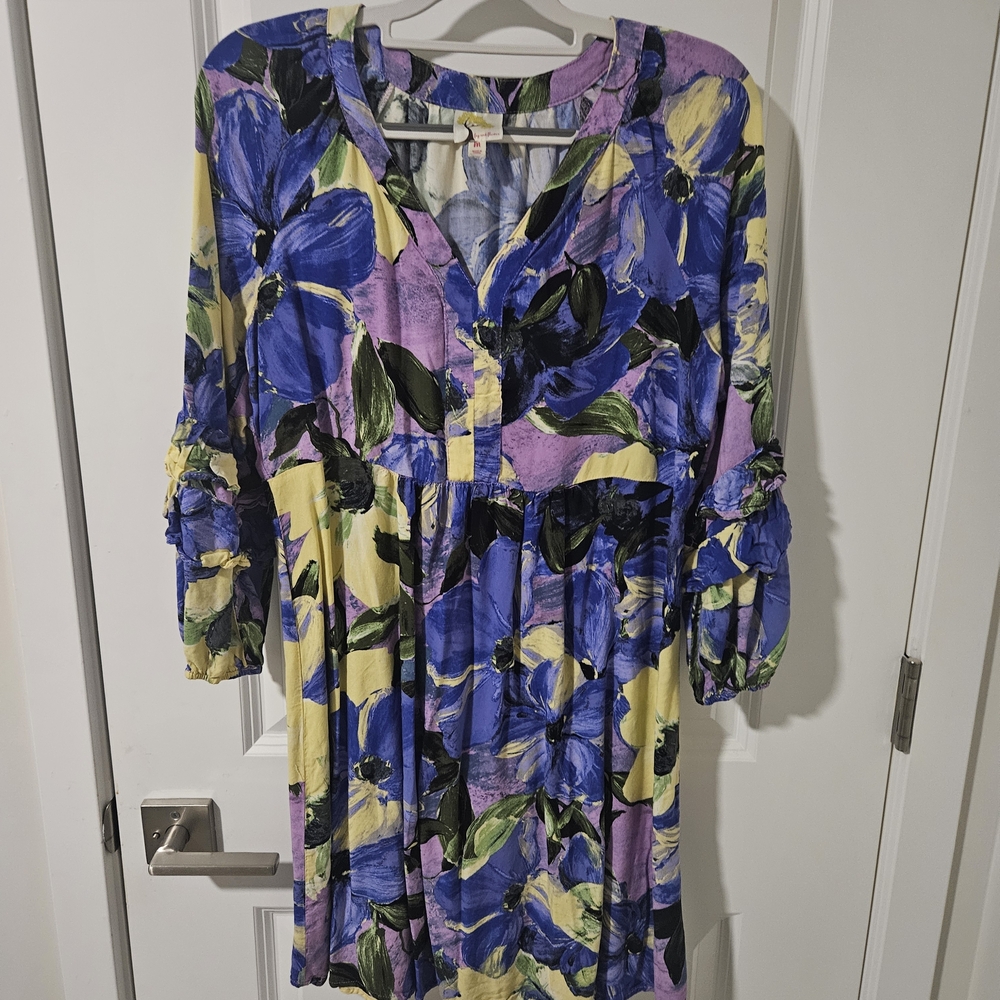 Fig and Flower Vibrant Long Sleeve Dress